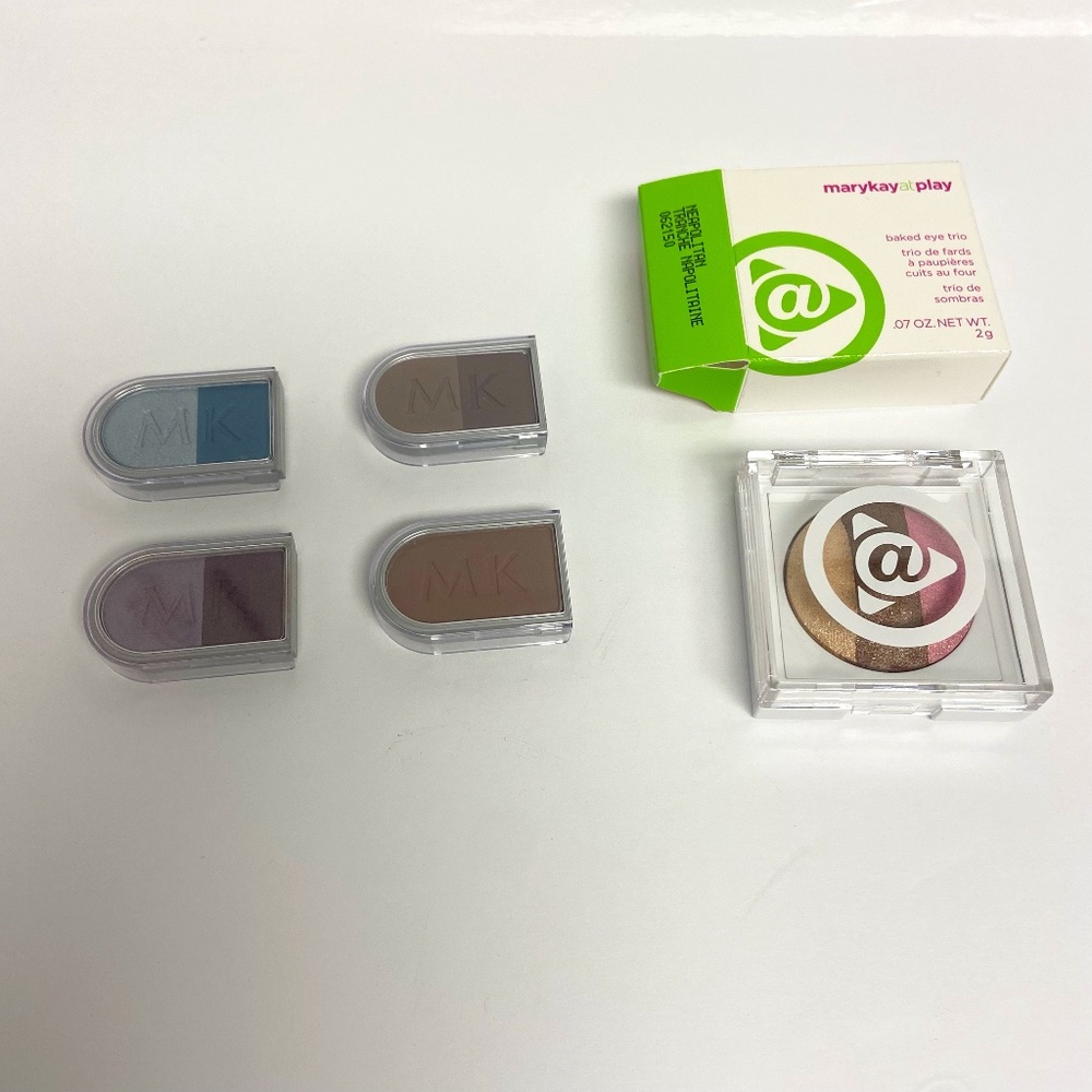 MaryKay Eyeshadow Bundle of 5 eyeshadows NEW Never used